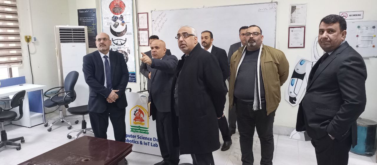 You are currently viewing Visit of a Ministerial Delegation to the Scientific Departments of the College of Computer Science and Information Technology