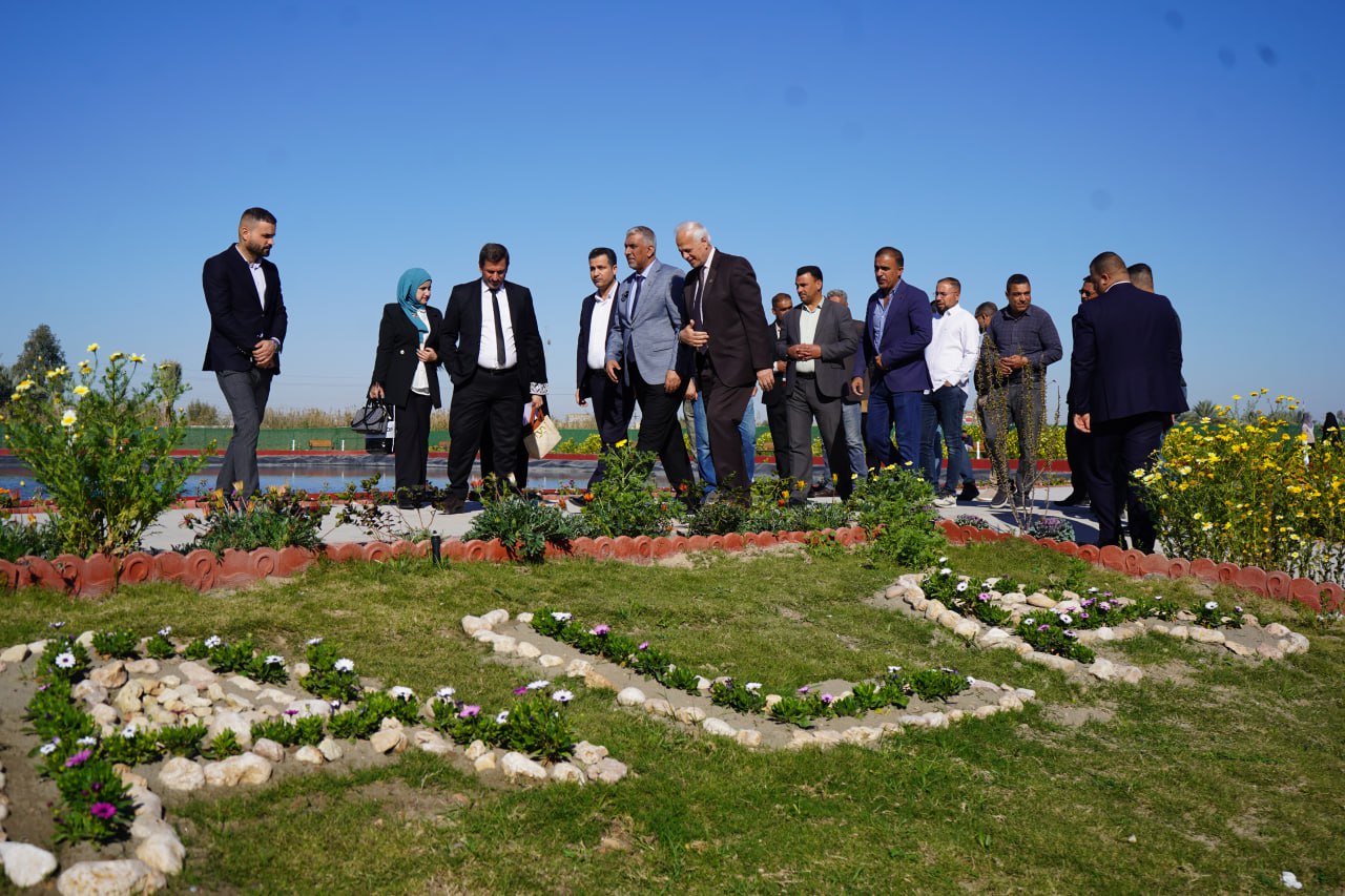 You are currently viewing In conjunction with National Afforestation Day, the University of Karbala launches a tree-planting campaign for the university’s courtyards.