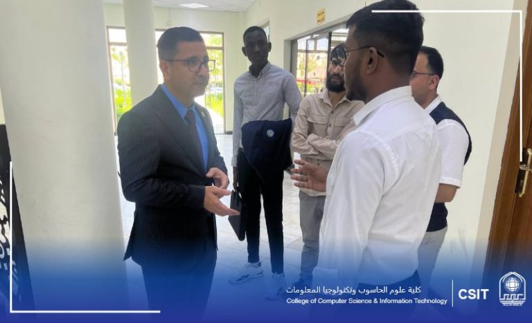 You are currently viewing The Dean of the College met with foreign students of the college.