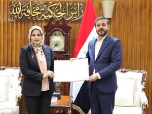 Read more about the article Minister of Higher Education and Scientific Research  honors a number of female researchers in the field of science and praises women’s