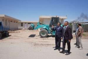 Read more about the article رئيس الجامعة يتفقد مشروع مبنى الأقسام الداخلية للبنات ويشيد بمستوى الإنجاز