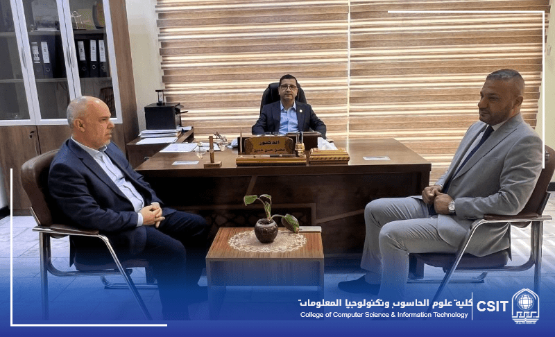 You are currently viewing اجتماع عميد كلية علوم الحاسوب وتكنولوجيا المعلومات مع معاونيه العلمي والإداري