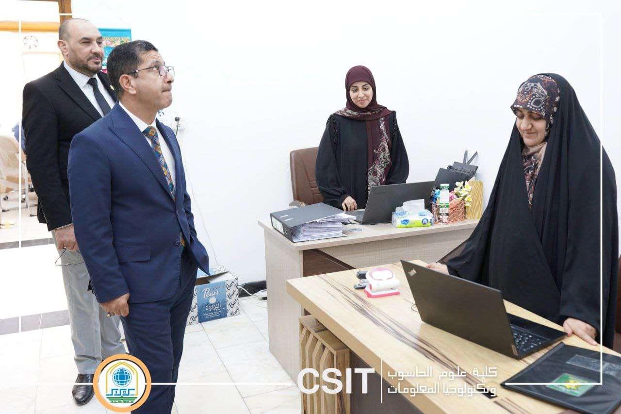 You are currently viewing عميد كلية علوم الحاسوب وتكنولوجيا المعلومات يزور وحدة التعليم المستمر في بناية العمادة