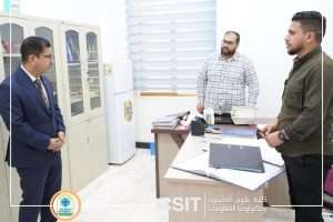 Read more about the article عميد كلية علوم الحاسوب وتكنولوجيا المعلومات يزور وحدة التجهيزات في بناية العمادة